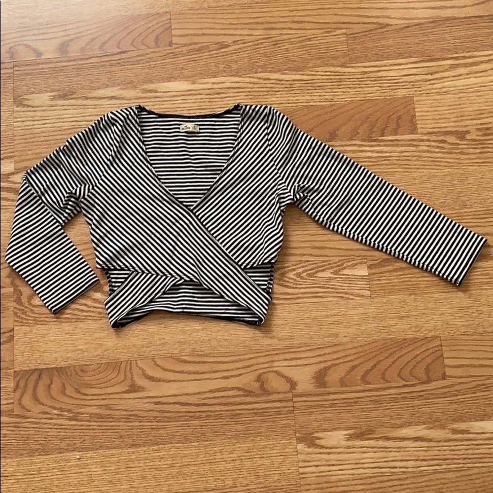 Girls Long Sleeve Crop Top Cut Outs Black White XS